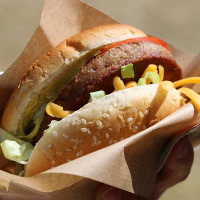 Veganer Burger an offenen Sonntage im Land der Tiere