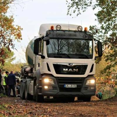 Bauarbeiten an Haus #2 im Land der Tiere, dem veganen Tierschutzzentrum zwischen Hamburg, Berlin und Lüneburg